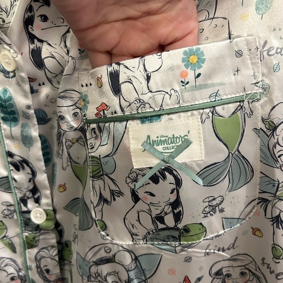 Disney Animators Collection Women’s Pajama Top Long Sleeve Princess Large - Picture 4 of 10
